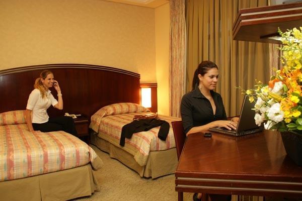 Hotel Anaca Sao Carlos Bagian luar foto